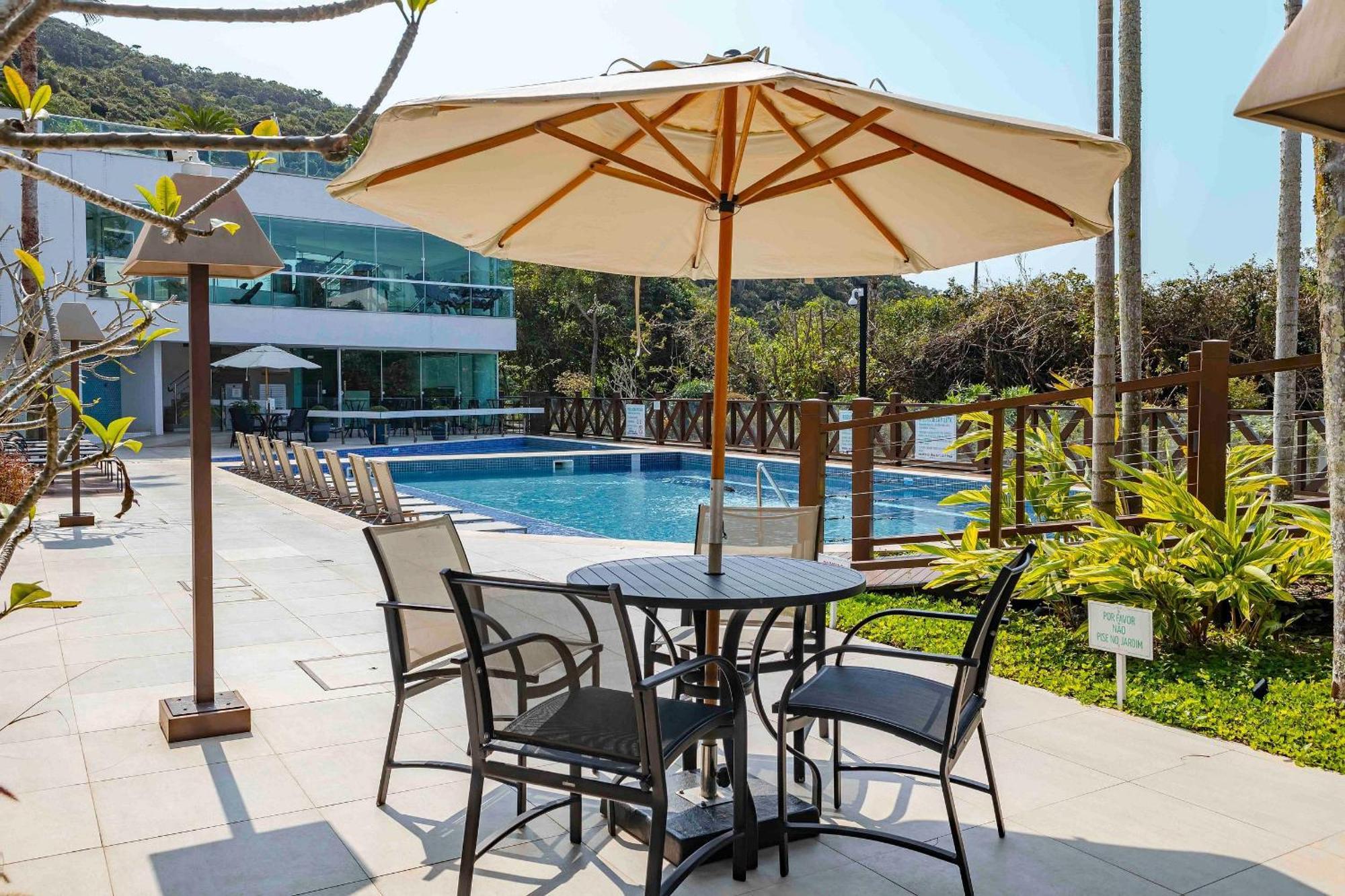Varandas Do Atlantico - Confortavel Apto Em Condominio Pe Na Areia Bombinhas Zewnętrze zdjęcie